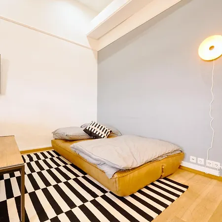 Urban Loft - 180 Skyline Balkon - 2 Sz - Hbf *