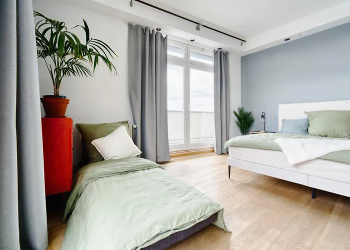 Апартаменты Urban Loft - 180 Skyline Balkon - 2 Sz - Hbf