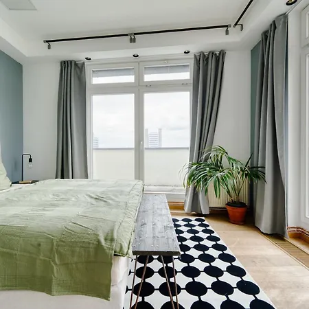Urban Loft - 180 Skyline Balkon - 2 Sz - Hbf * Berlin