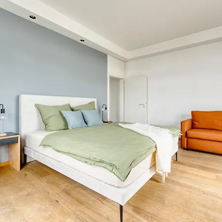 Urban Loft - 180 Skyline Balkon - 2 Sz - Hbf * Berlin